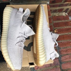 Adidas Yeezy boost 350 v2 sesame